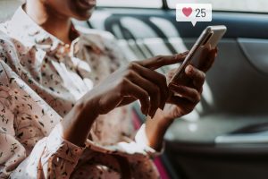 Undeniable Impacts of Social Media on Youth in 2022. 5 social medi usgae by teen girl