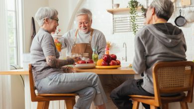 Aging & Nutrition. Role of Nutrition in Healthy Aging. 8 nutritional concerns in older