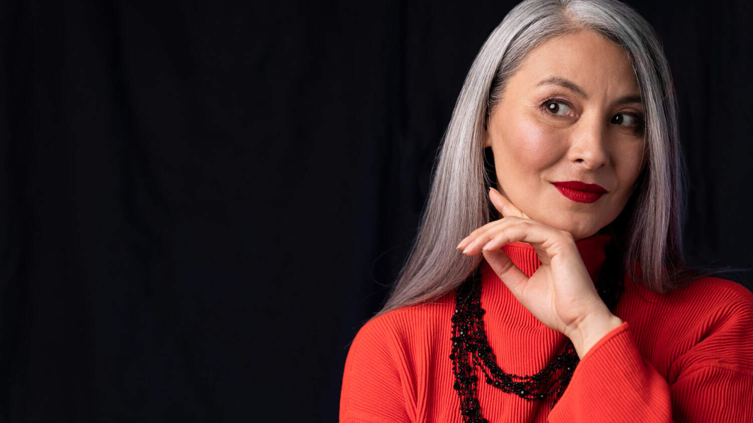 The Best Guide to Learn About Hair Aging? 8 Most Common Signs of Hair Aging. 1 hair aging